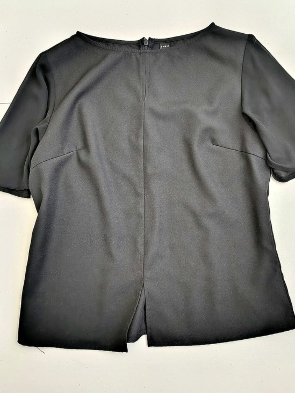 SHEIN Black Short Sleeve Zipper Back Blouse